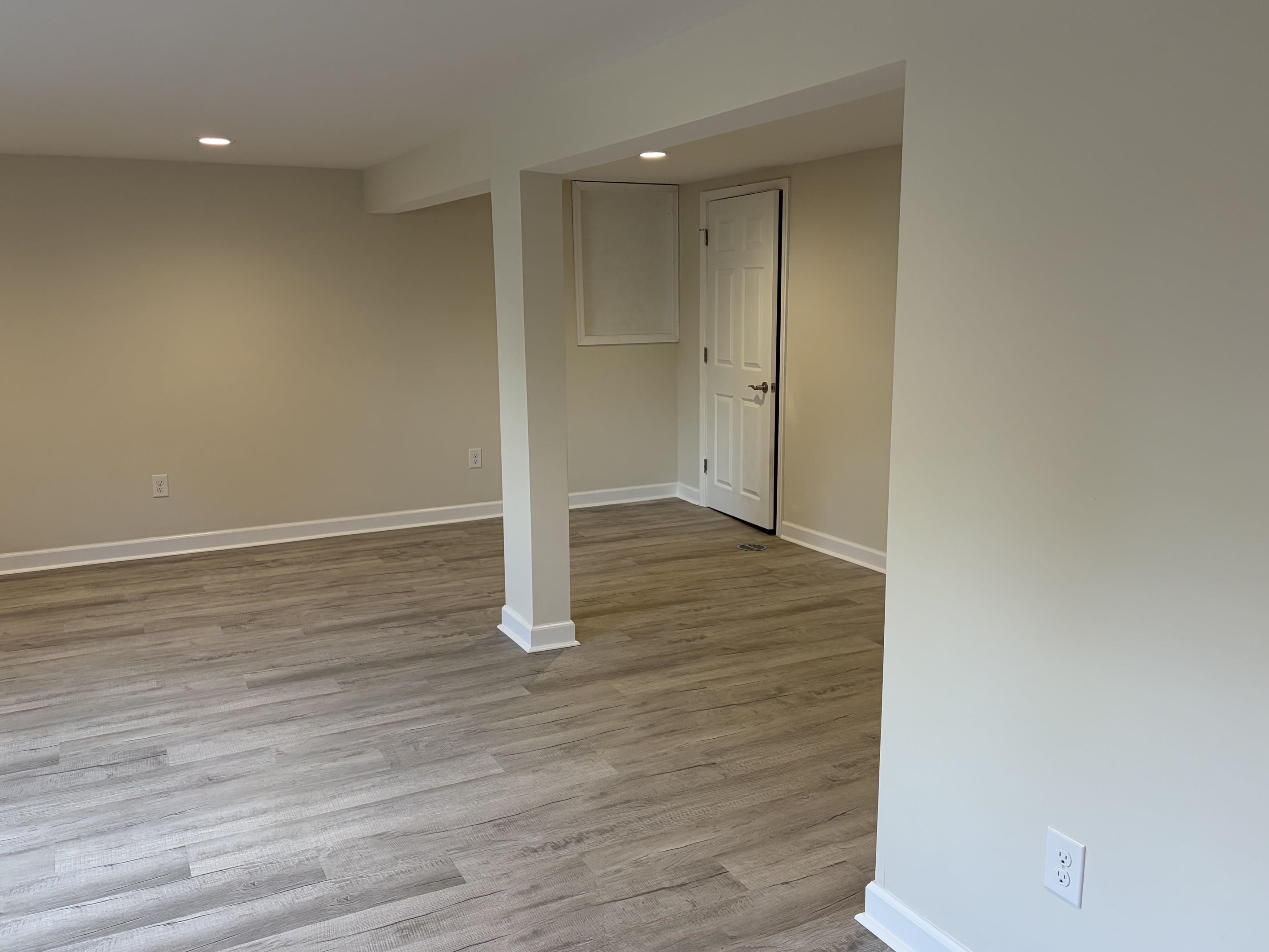 212 SKYLAND DR, STAUNTON, Virginia 24401, 3 Bedrooms Bedrooms, ,2 BathroomsBathrooms,Residential,212 SKYLAND DR,676969 MLS # 676969