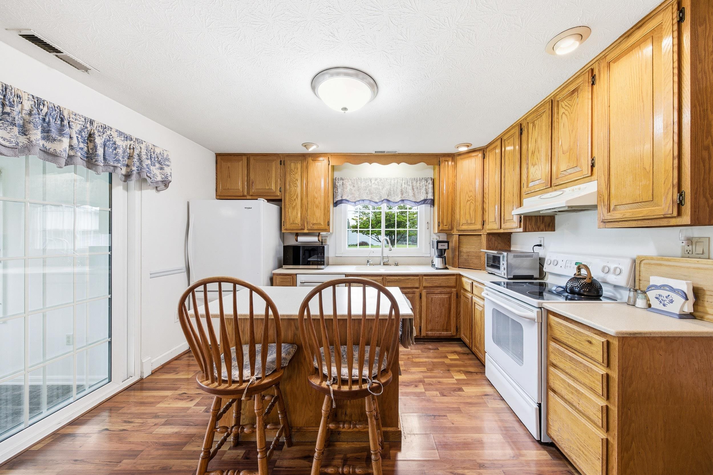 497 CATFISH TRL, NEW MARKET, Virginia 22844, 3 Bedrooms Bedrooms, ,2 BathroomsBathrooms,Residential,497 CATFISH TRL,676975 MLS # 676975