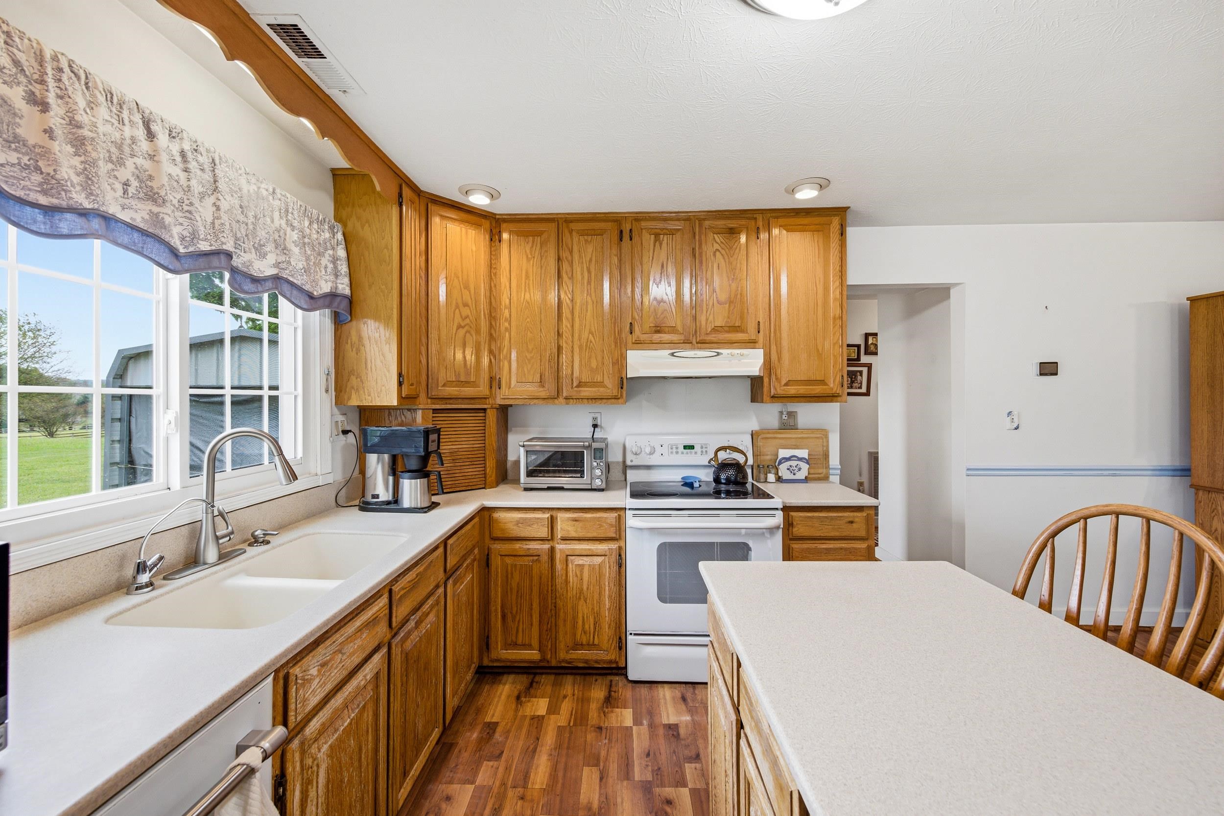 497 CATFISH TRL, NEW MARKET, Virginia 22844, 3 Bedrooms Bedrooms, ,2 BathroomsBathrooms,Residential,497 CATFISH TRL,676975 MLS # 676975