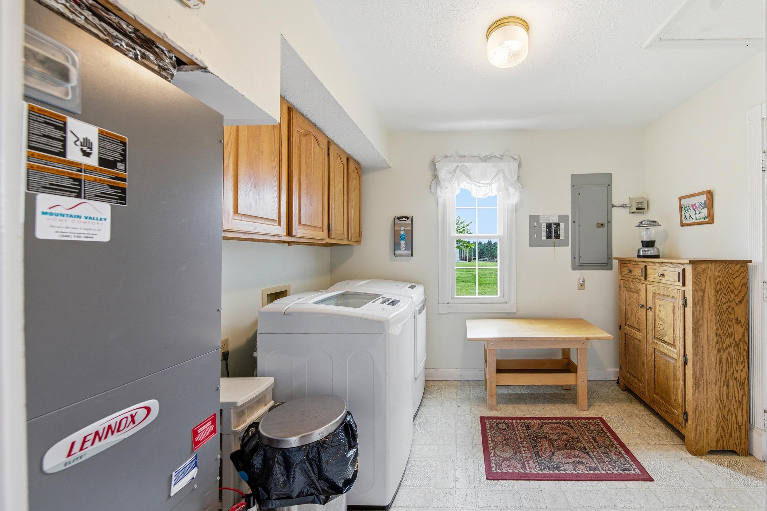 497 CATFISH TRL, NEW MARKET, Virginia 22844, 3 Bedrooms Bedrooms, ,2 BathroomsBathrooms,Residential,497 CATFISH TRL,676975 MLS # 676975