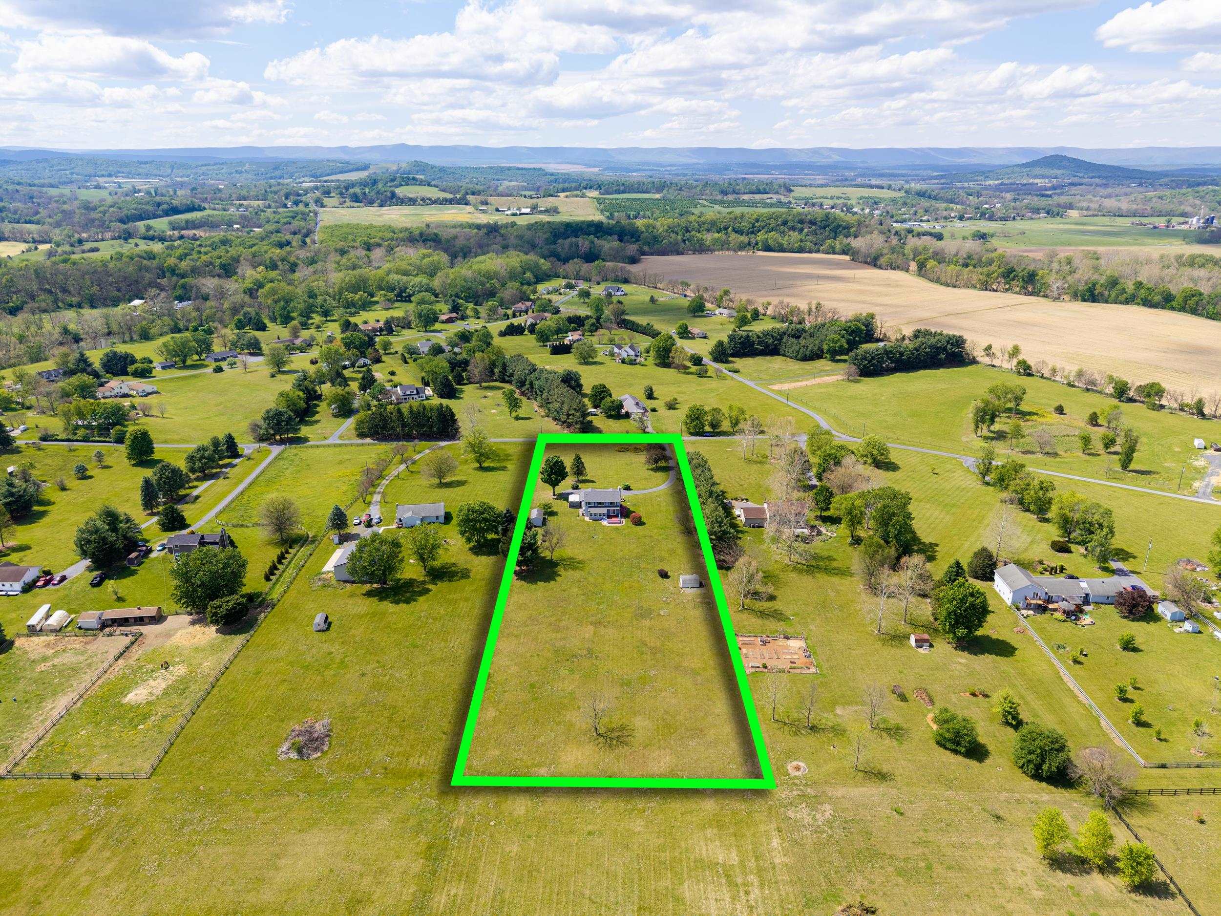 497 CATFISH TRL, NEW MARKET, Virginia 22844, 3 Bedrooms Bedrooms, ,2 BathroomsBathrooms,Residential,497 CATFISH TRL,676975 MLS # 676975