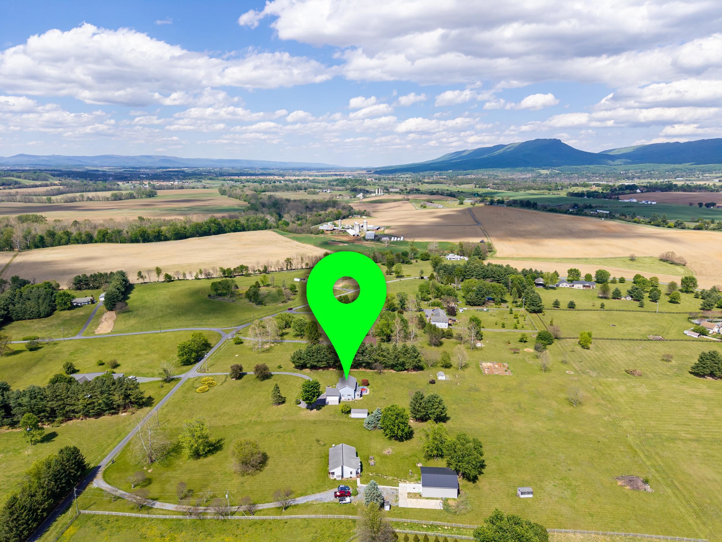 497 CATFISH TRL, NEW MARKET, Virginia 22844, 3 Bedrooms Bedrooms, ,2 BathroomsBathrooms,Residential,497 CATFISH TRL,676975 MLS # 676975