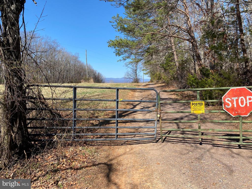 0 WHITES FARM LANE RESIDUE, CULPEPER, Virginia 22701, ,Land,0 WHITES FARM LANE RESIDUE,VACU2013582 MLS # VACU2013582