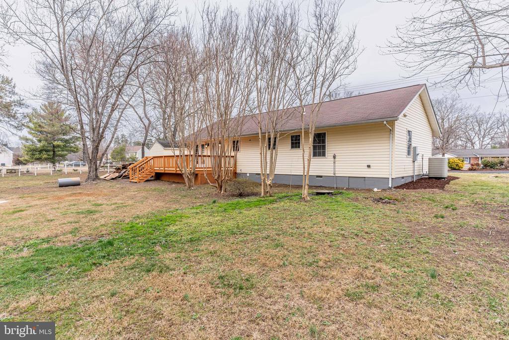3836 LEE HILL SCHOOL DR, FREDERICKSBURG, Virginia 22408, 3 Bedrooms Bedrooms, ,1 BathroomBathrooms,Residential,3836 LEE HILL SCHOOL DR,VASP2039830 MLS # VASP2039830
