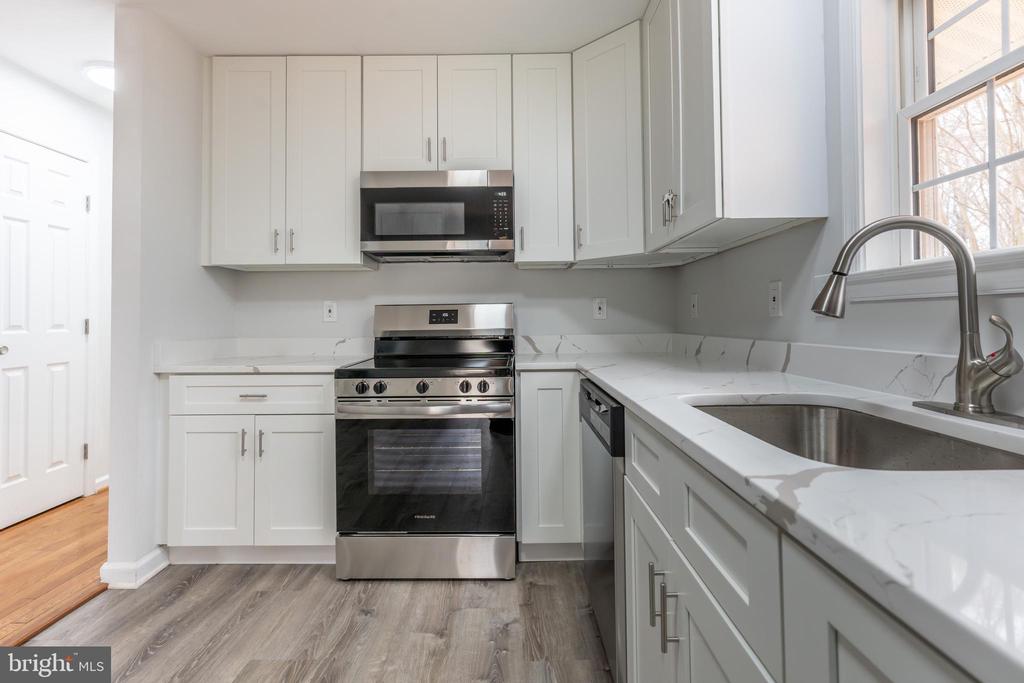 3836 LEE HILL SCHOOL DR, FREDERICKSBURG, Virginia 22408, 3 Bedrooms Bedrooms, ,1 BathroomBathrooms,Residential,3836 LEE HILL SCHOOL DR,VASP2039830 MLS # VASP2039830