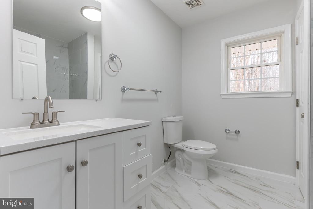 3836 LEE HILL SCHOOL DR, FREDERICKSBURG, Virginia 22408, 3 Bedrooms Bedrooms, ,1 BathroomBathrooms,Residential,3836 LEE HILL SCHOOL DR,VASP2039830 MLS # VASP2039830