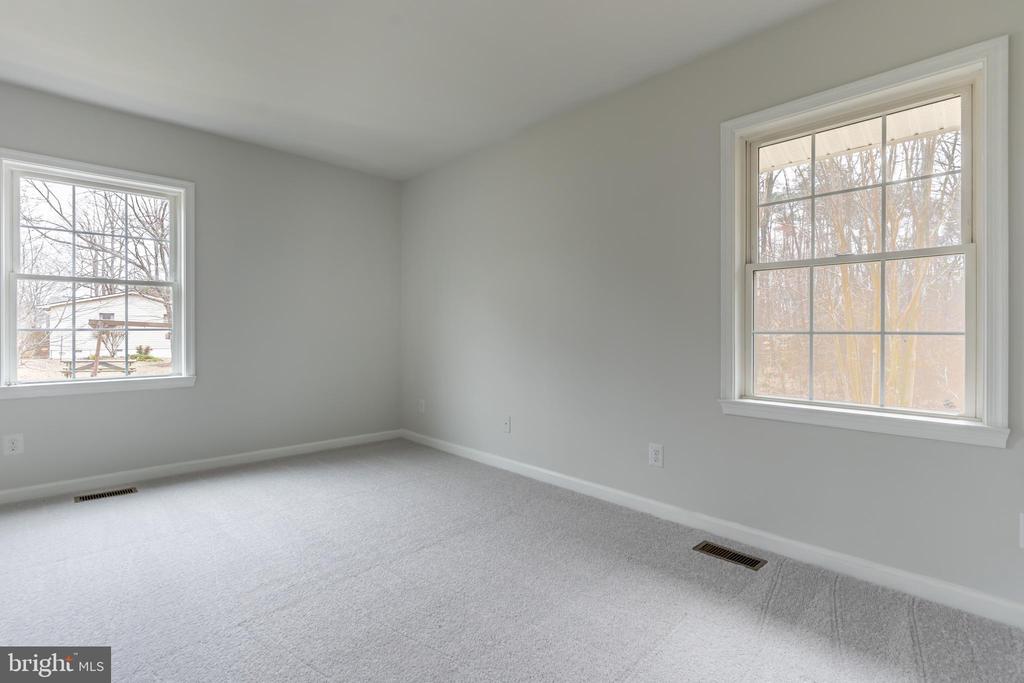 3836 LEE HILL SCHOOL DR, FREDERICKSBURG, Virginia 22408, 3 Bedrooms Bedrooms, ,1 BathroomBathrooms,Residential,3836 LEE HILL SCHOOL DR,VASP2039830 MLS # VASP2039830