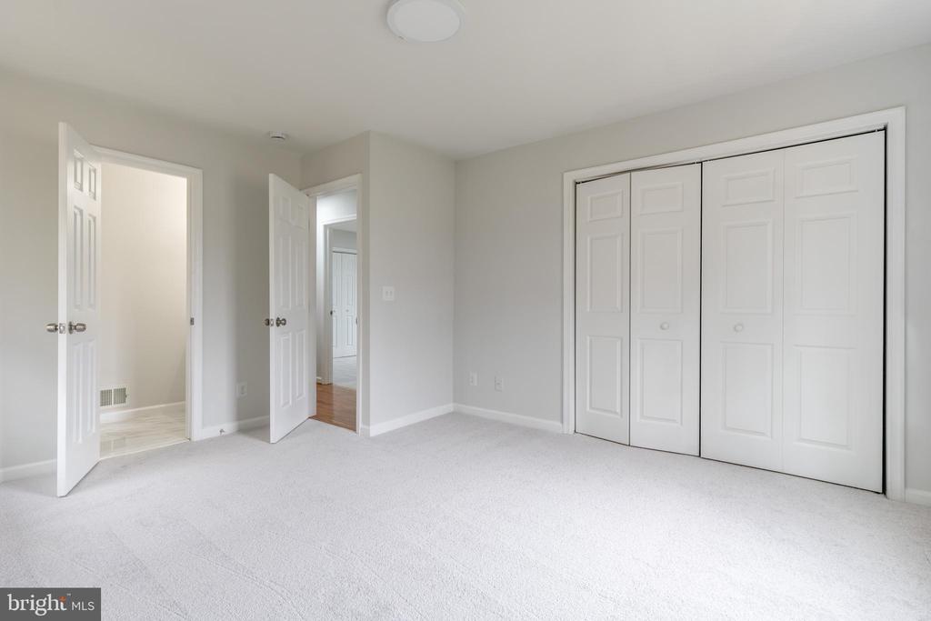 3836 LEE HILL SCHOOL DR, FREDERICKSBURG, Virginia 22408, 3 Bedrooms Bedrooms, ,1 BathroomBathrooms,Residential,3836 LEE HILL SCHOOL DR,VASP2039830 MLS # VASP2039830