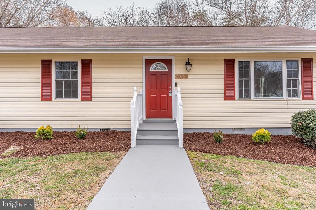 3836 LEE HILL SCHOOL DR, FREDERICKSBURG, Virginia 22408, 3 Bedrooms Bedrooms, ,1 BathroomBathrooms,Residential,3836 LEE HILL SCHOOL DR,VASP2039830 MLS # VASP2039830