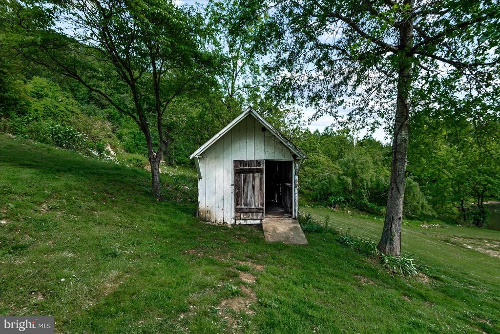 32 NEW MOON LN, SPERRYVILLE, Virginia 22740, 2 Bedrooms Bedrooms, ,2 BathroomsBathrooms,Residential,NONE AVAILABLE,32 NEW MOON LN,VARP2002630 MLS # VARP2002630