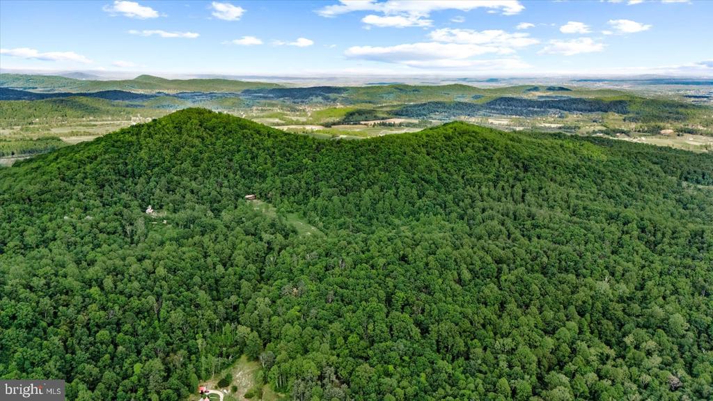 32 NEW MOON LN, SPERRYVILLE, Virginia 22740, 2 Bedrooms Bedrooms, ,2 BathroomsBathrooms,Residential,NONE AVAILABLE,32 NEW MOON LN,VARP2002630 MLS # VARP2002630