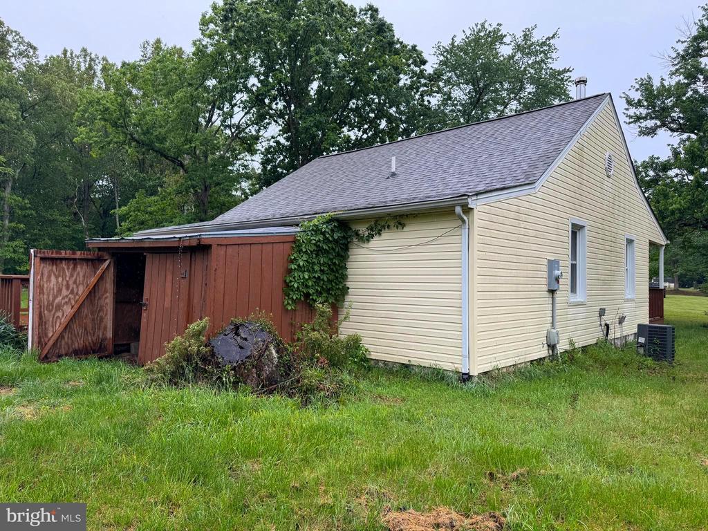 18163 MONROVIA RD, ORANGE, Virginia 22960, 2 Bedrooms Bedrooms, ,1 BathroomBathrooms,Residential,18163 MONROVIA RD,VAOR2014130 MLS # VAOR2014130