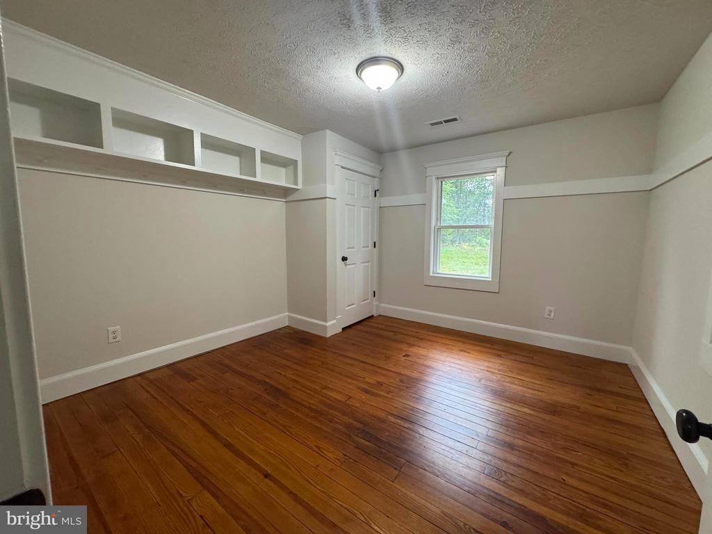 18163 MONROVIA RD, ORANGE, Virginia 22960, 2 Bedrooms Bedrooms, ,1 BathroomBathrooms,Residential,18163 MONROVIA RD,VAOR2014130 MLS # VAOR2014130