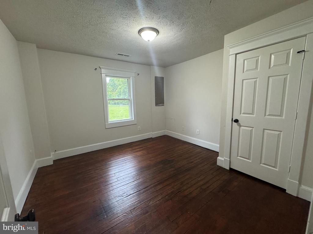 18163 MONROVIA RD, ORANGE, Virginia 22960, 2 Bedrooms Bedrooms, ,1 BathroomBathrooms,Residential,18163 MONROVIA RD,VAOR2014130 MLS # VAOR2014130