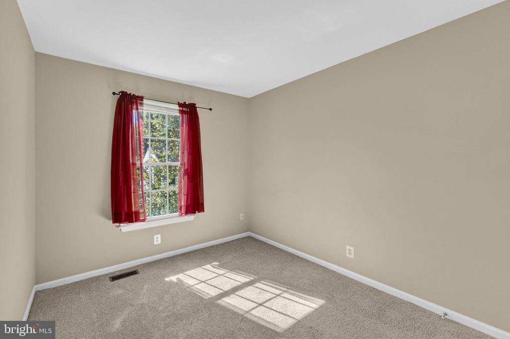 767 CHERRY TREE LN, WARRENTON, Virginia 20186, 3 Bedrooms Bedrooms, ,2 BathroomsBathrooms,Residential,767 CHERRY TREE LN,VAFQ2021978 MLS # VAFQ2021978