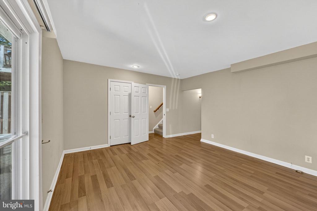 767 CHERRY TREE LN, WARRENTON, Virginia 20186, 3 Bedrooms Bedrooms, ,2 BathroomsBathrooms,Residential,767 CHERRY TREE LN,VAFQ2021978 MLS # VAFQ2021978