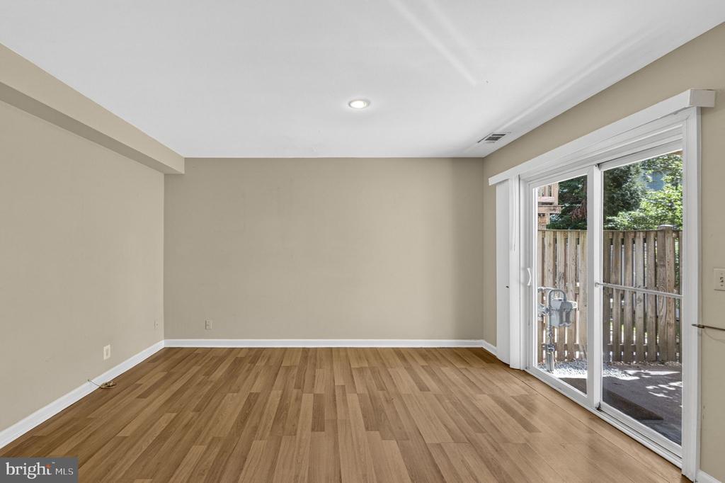 767 CHERRY TREE LN, WARRENTON, Virginia 20186, 3 Bedrooms Bedrooms, ,2 BathroomsBathrooms,Residential,767 CHERRY TREE LN,VAFQ2021978 MLS # VAFQ2021978