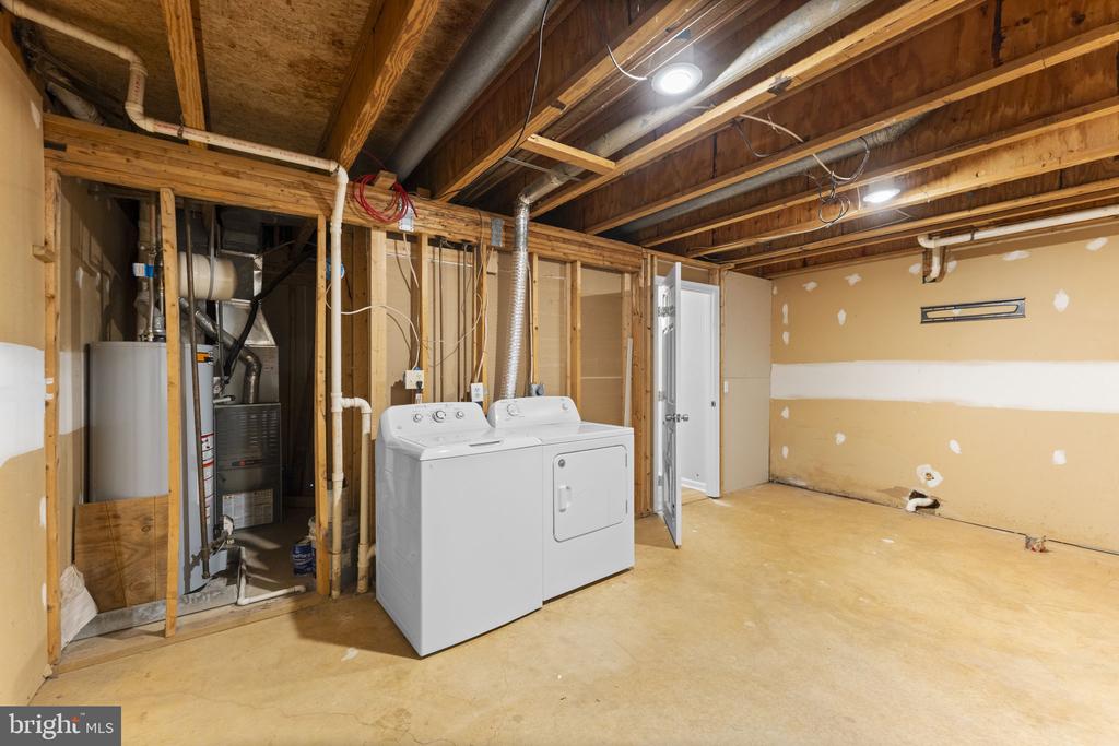 767 CHERRY TREE LN, WARRENTON, Virginia 20186, 3 Bedrooms Bedrooms, ,2 BathroomsBathrooms,Residential,767 CHERRY TREE LN,VAFQ2021978 MLS # VAFQ2021978