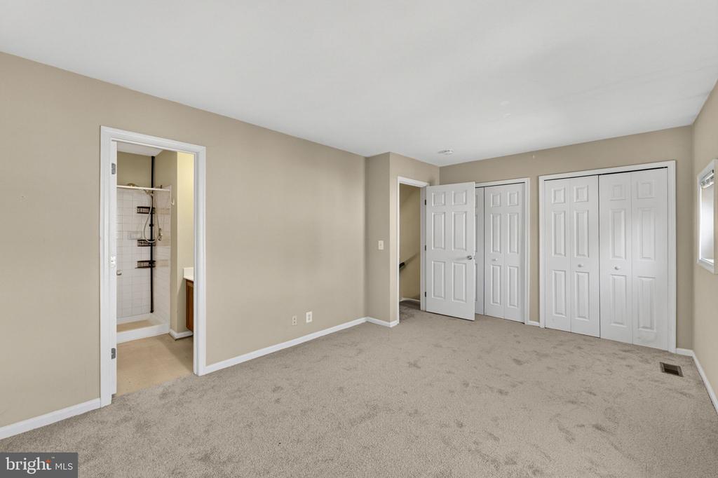 767 CHERRY TREE LN, WARRENTON, Virginia 20186, 3 Bedrooms Bedrooms, ,2 BathroomsBathrooms,Residential,767 CHERRY TREE LN,VAFQ2021978 MLS # VAFQ2021978