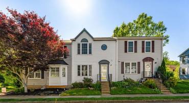 767 CHERRY TREE LN, WARRENTON, Virginia 20186, 3 Bedrooms Bedrooms, ,2 BathroomsBathrooms,Residential,767 CHERRY TREE LN,VAFQ2021978 MLS # VAFQ2021978
