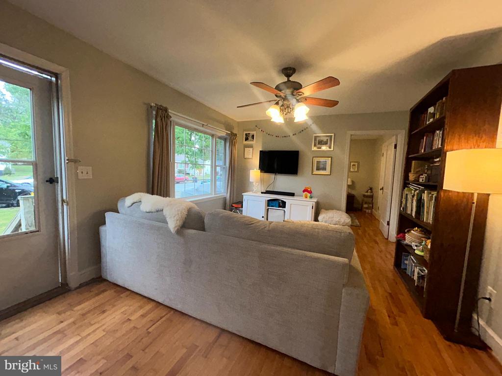 358 WILLIAMS DR, ORANGE, Virginia 22960, 2 Bedrooms Bedrooms, ,1 BathroomBathrooms,Residential,358 WILLIAMS DR,VAOR2014132 MLS # VAOR2014132