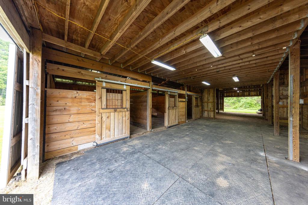 2645 DRY RUN RD, LURAY, Virginia 22835, 5 Bedrooms Bedrooms, ,2 BathroomsBathrooms,Residential,2645 DRY RUN RD,VAPA2006294 MLS # VAPA2006294