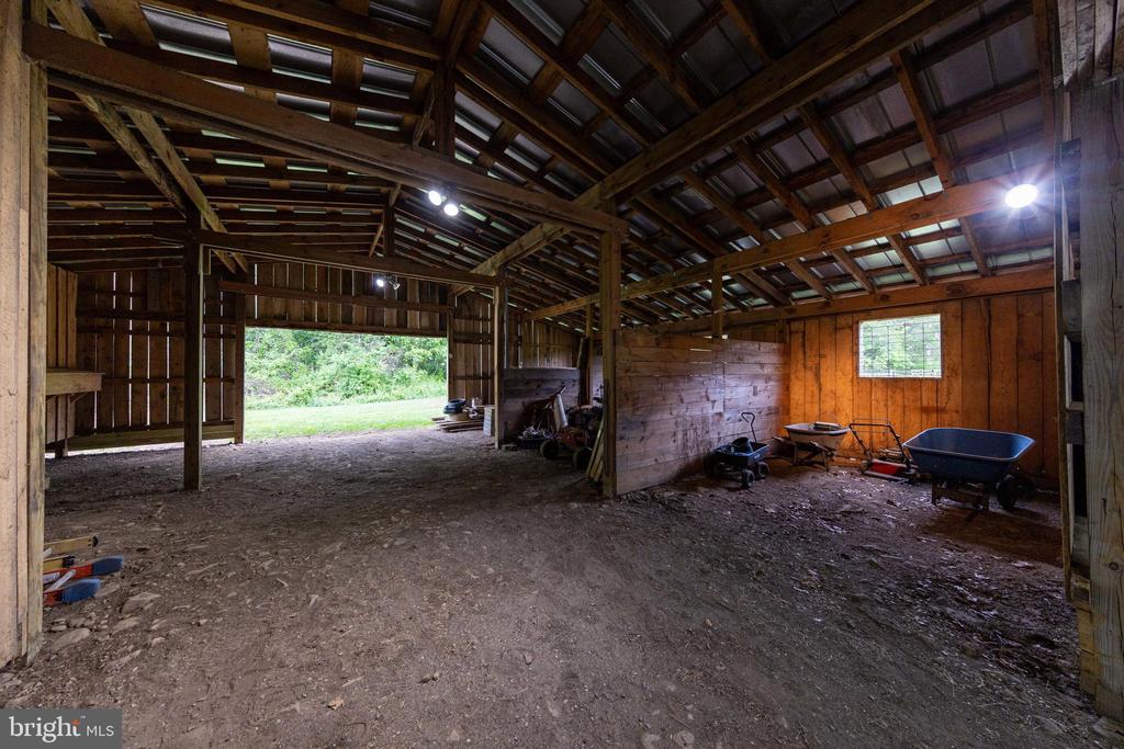 2645 DRY RUN RD, LURAY, Virginia 22835, 5 Bedrooms Bedrooms, ,2 BathroomsBathrooms,Residential,2645 DRY RUN RD,VAPA2006294 MLS # VAPA2006294