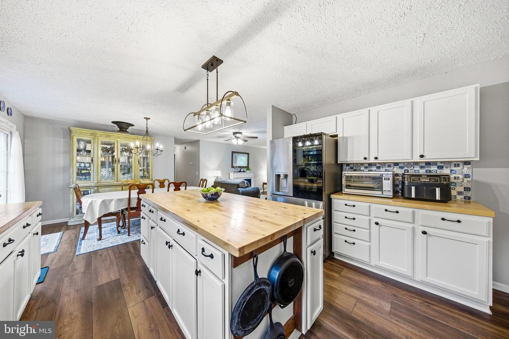 2645 DRY RUN RD, LURAY, Virginia 22835, 5 Bedrooms Bedrooms, ,2 BathroomsBathrooms,Residential,2645 DRY RUN RD,VAPA2006294 MLS # VAPA2006294