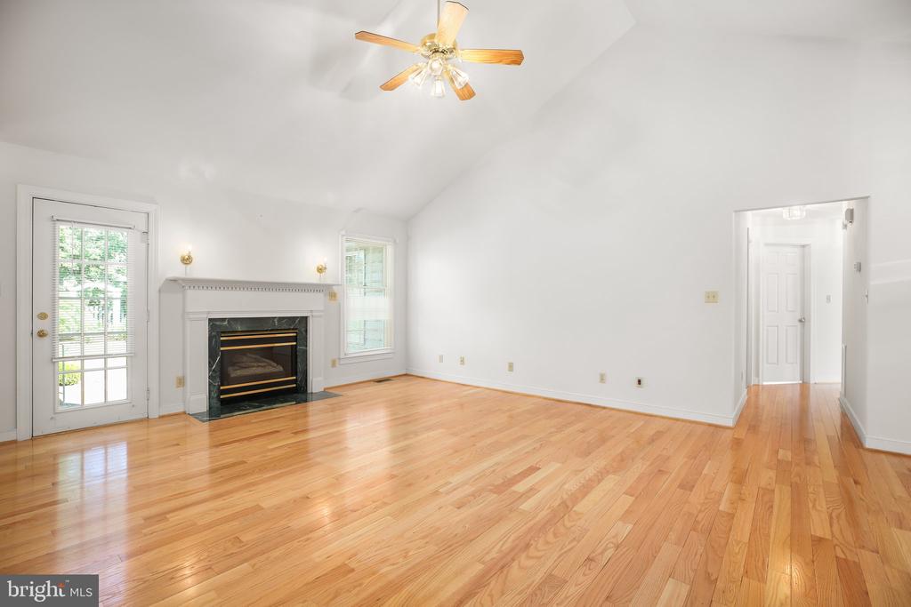 105 BROOKE DR, FREDERICKSBURG, Virginia 22408, 3 Bedrooms Bedrooms, ,2 BathroomsBathrooms,Residential,105 BROOKE DR,VASP2041818 MLS # VASP2041818