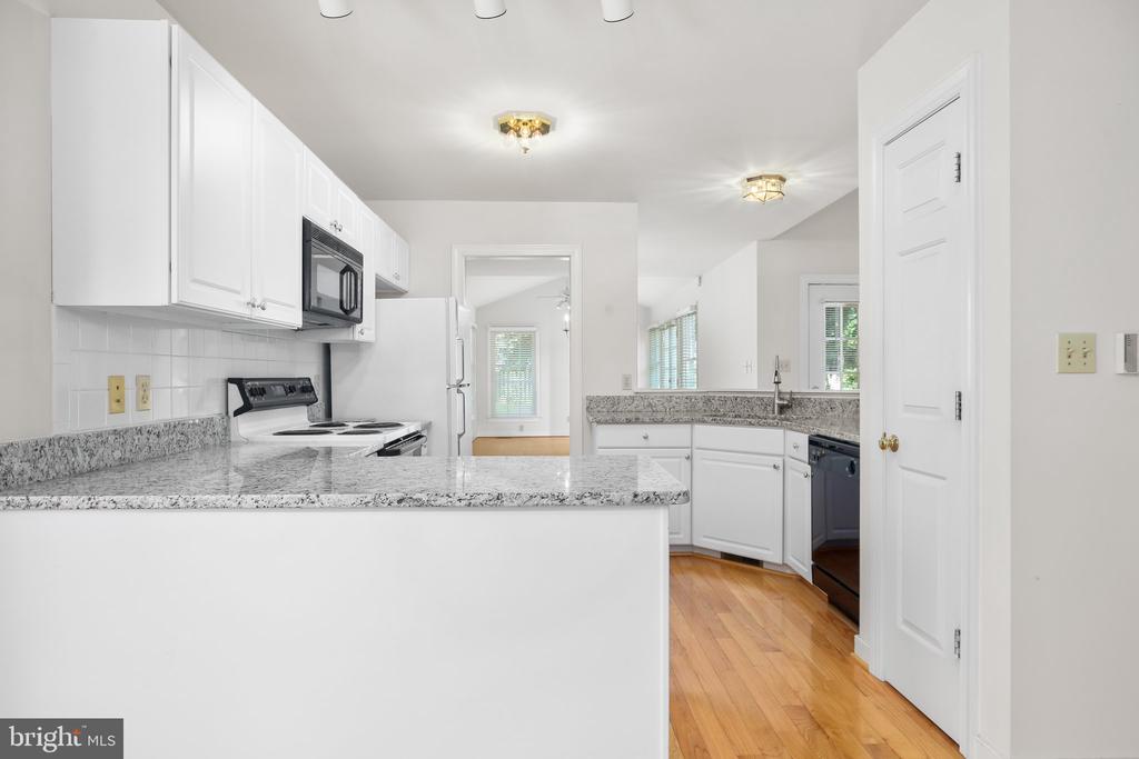 105 BROOKE DR, FREDERICKSBURG, Virginia 22408, 3 Bedrooms Bedrooms, ,2 BathroomsBathrooms,Residential,105 BROOKE DR,VASP2041818 MLS # VASP2041818