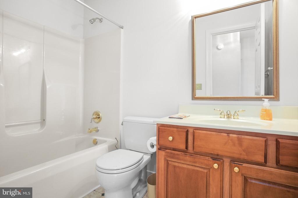105 BROOKE DR, FREDERICKSBURG, Virginia 22408, 3 Bedrooms Bedrooms, ,2 BathroomsBathrooms,Residential,105 BROOKE DR,VASP2041818 MLS # VASP2041818