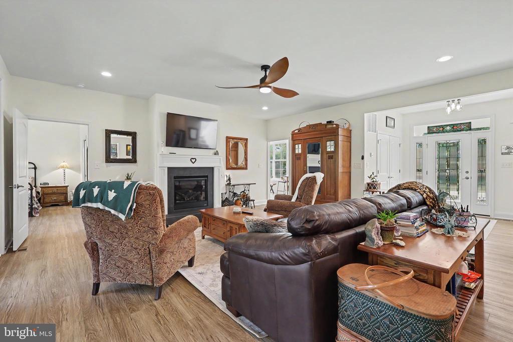 6009 OLD BUST HEAD RD, BROAD RUN, Virginia 20137, 3 Bedrooms Bedrooms, ,3 BathroomsBathrooms,Residential,6009 OLD BUST HEAD RD,VAFQ2022004 MLS # VAFQ2022004 6009 OLD BUST HEAD RD, BROAD RUN, Virginia 20137, 3 Bedrooms Bedrooms, ,3 BathroomsBathrooms,Residential,6009 OLD BUST HEAD RD,VAFQ2022004 MLS # VAFQ2022004