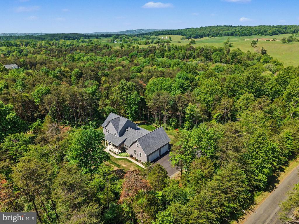 6009 OLD BUST HEAD RD, BROAD RUN, Virginia 20137, 3 Bedrooms Bedrooms, ,3 BathroomsBathrooms,Residential,6009 OLD BUST HEAD RD,VAFQ2022004 MLS # VAFQ2022004 6009 OLD BUST HEAD RD, BROAD RUN, Virginia 20137, 3 Bedrooms Bedrooms, ,3 BathroomsBathrooms,Residential,6009 OLD BUST HEAD RD,VAFQ2022004 MLS # VAFQ2022004