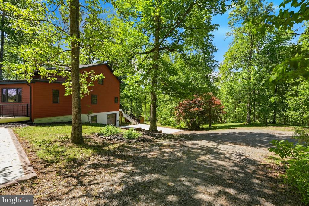 12638 WALNUT LN, CULPEPER, Virginia 22701, 4 Bedrooms Bedrooms, ,3 BathroomsBathrooms,Residential,12638 WALNUT LN,VACU2013622 MLS # VACU2013622
