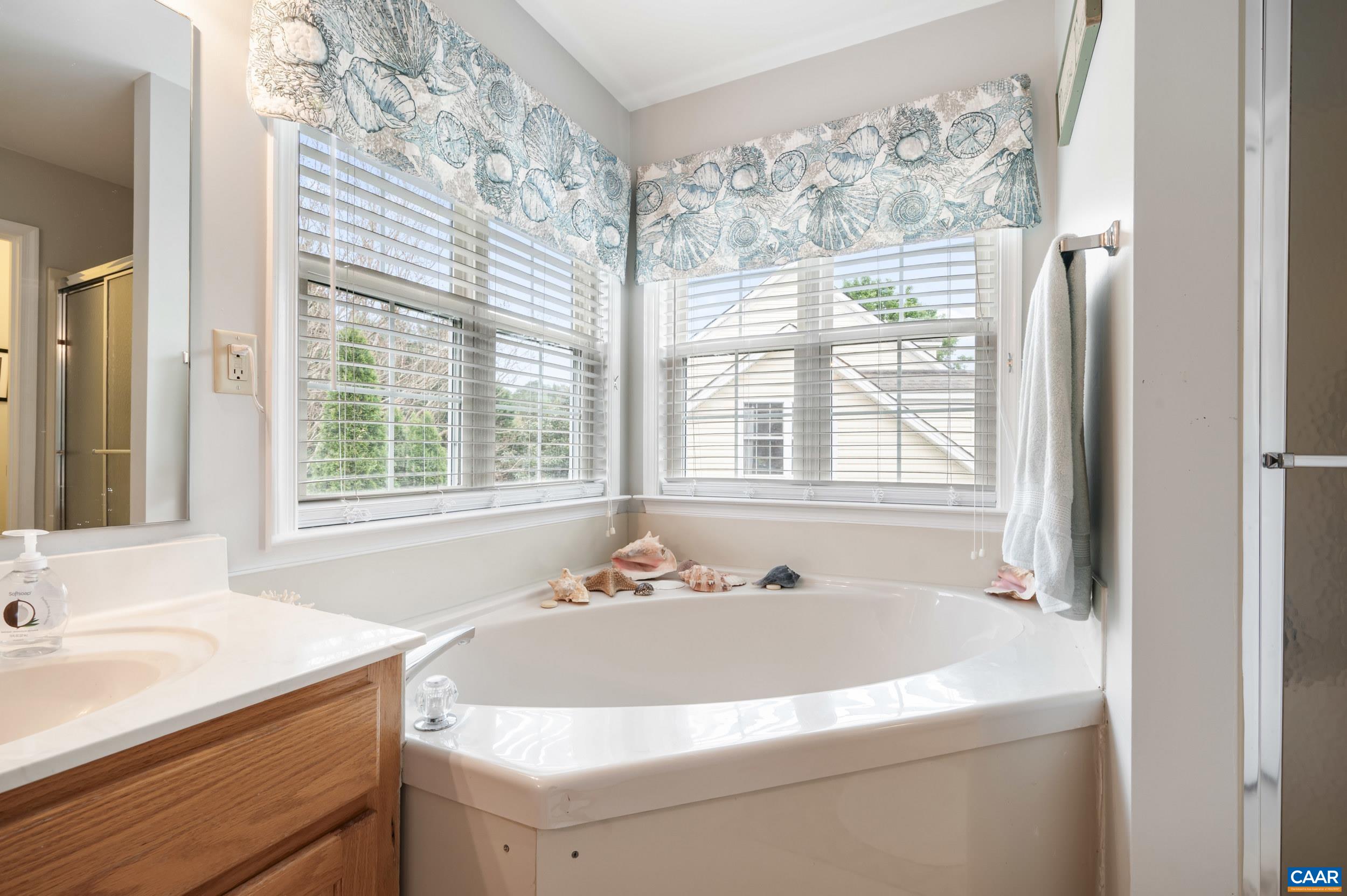 989 CLEARFIELDS LN, CROZET, Virginia 22932, 4 Bedrooms Bedrooms, ,2 BathroomsBathrooms,Residential,989 CLEARFIELDS LN,676977 MLS # 676977