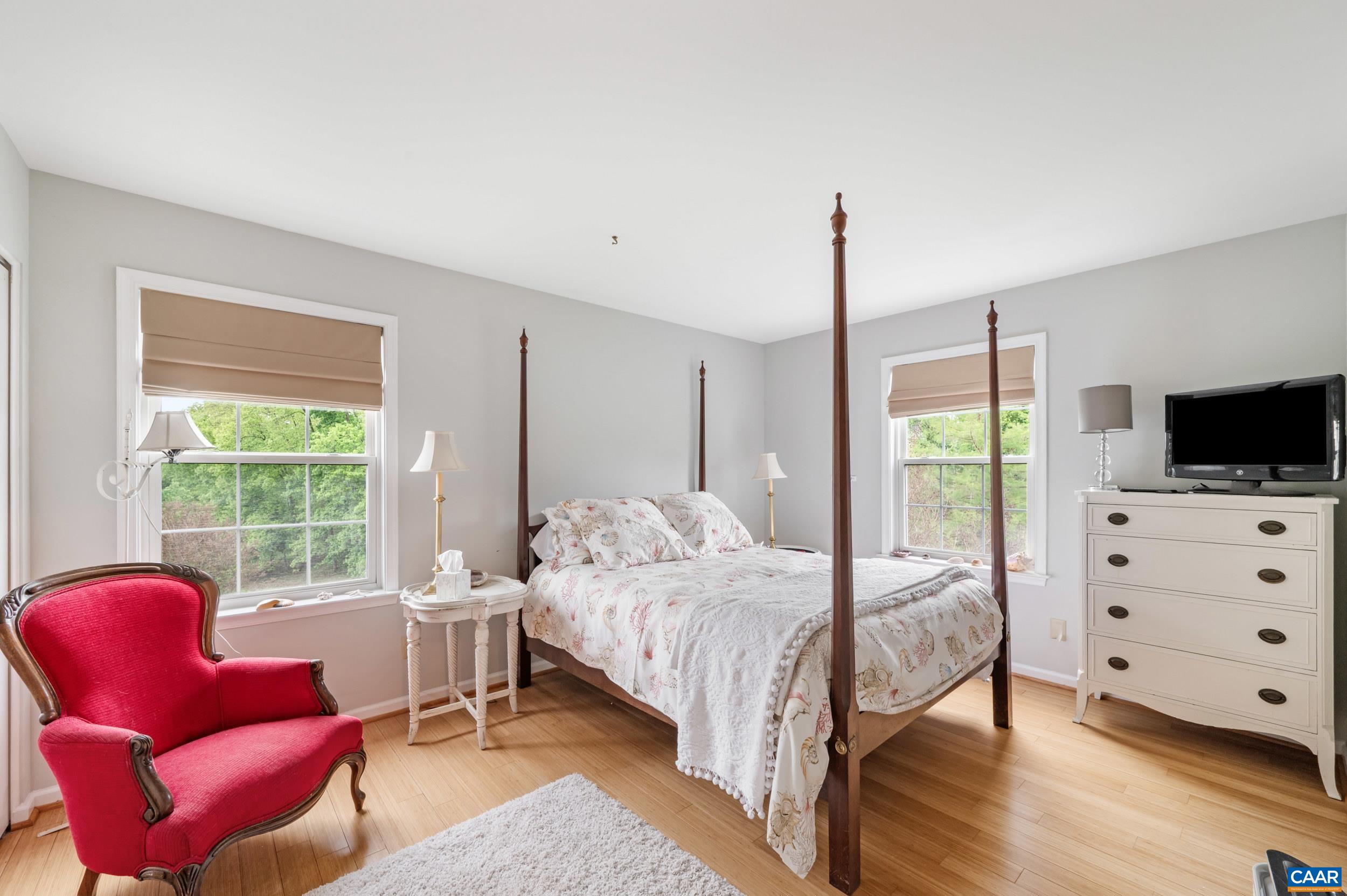 989 CLEARFIELDS LN, CROZET, Virginia 22932, 4 Bedrooms Bedrooms, ,2 BathroomsBathrooms,Residential,989 CLEARFIELDS LN,676977 MLS # 676977