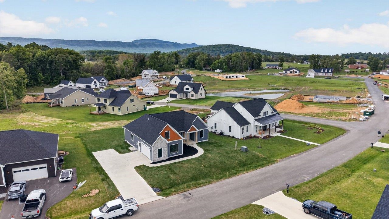 10275 DALMATIAN DR, MCGAHEYSVILLE, Virginia 22840, 4 Bedrooms Bedrooms, ,3 BathroomsBathrooms,Residential,10275 DALMATIAN DR,676978 MLS # 676978 10275 DALMATIAN DR, MCGAHEYSVILLE, Virginia 22840, 4 Bedrooms Bedrooms, ,3 BathroomsBathrooms,Residential,10275 DALMATIAN DR,676978 MLS # 676978