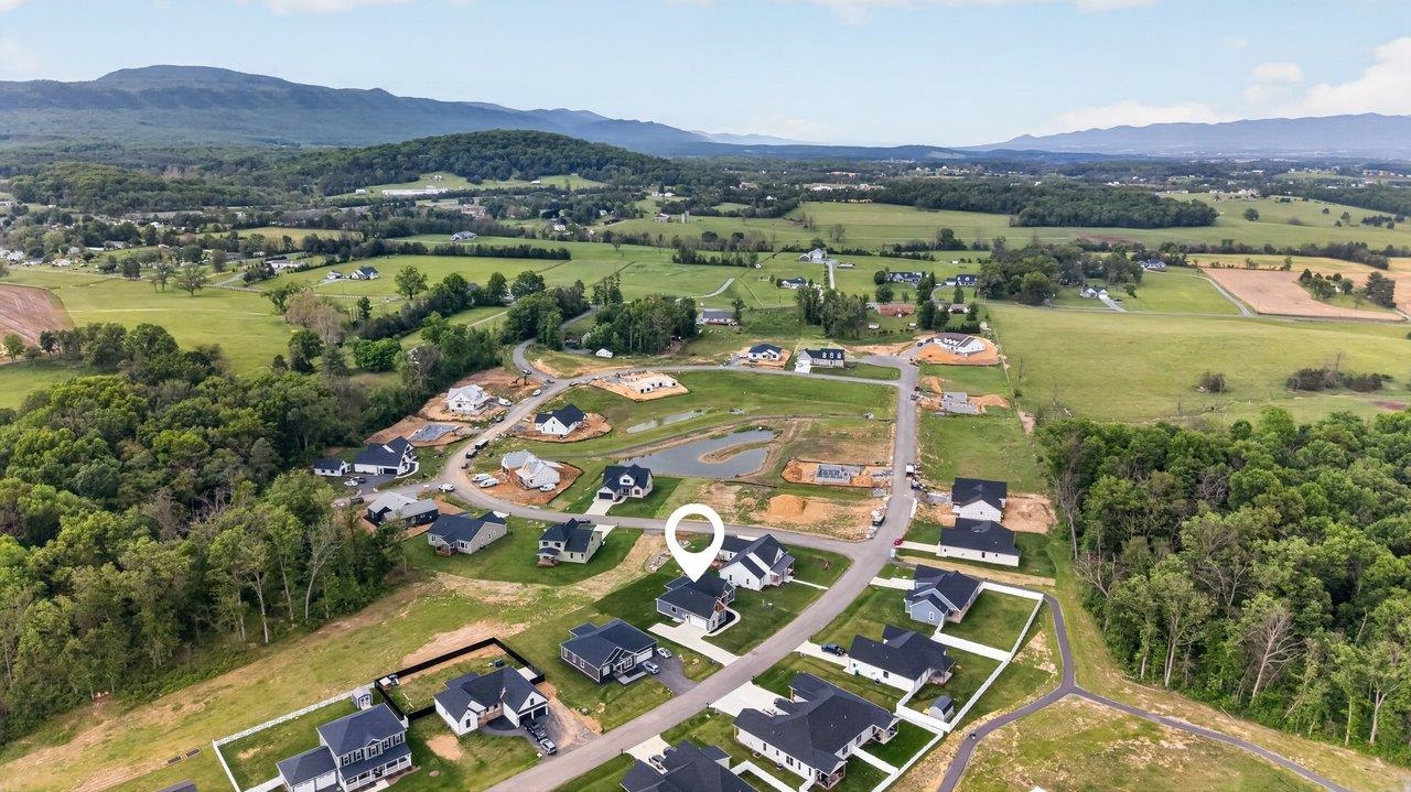 10275 DALMATIAN DR, MCGAHEYSVILLE, Virginia 22840, 4 Bedrooms Bedrooms, ,3 BathroomsBathrooms,Residential,10275 DALMATIAN DR,676978 MLS # 676978 10275 DALMATIAN DR, MCGAHEYSVILLE, Virginia 22840, 4 Bedrooms Bedrooms, ,3 BathroomsBathrooms,Residential,10275 DALMATIAN DR,676978 MLS # 676978