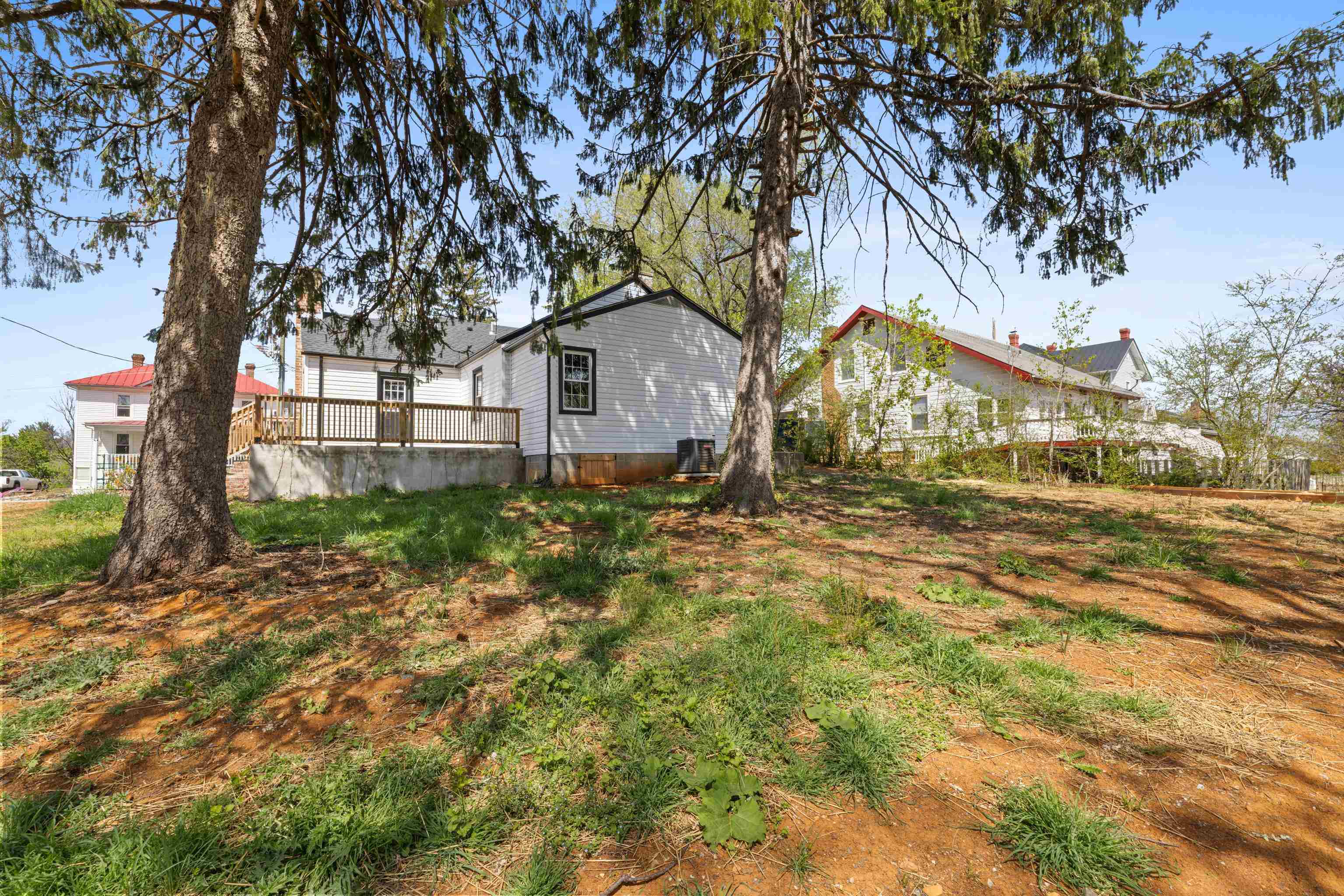 15 WEST HIGH ST, STUARTS DRAFT, Virginia 24477, 3 Bedrooms Bedrooms, ,2 BathroomsBathrooms,Residential,15 WEST HIGH ST,676980 MLS # 676980