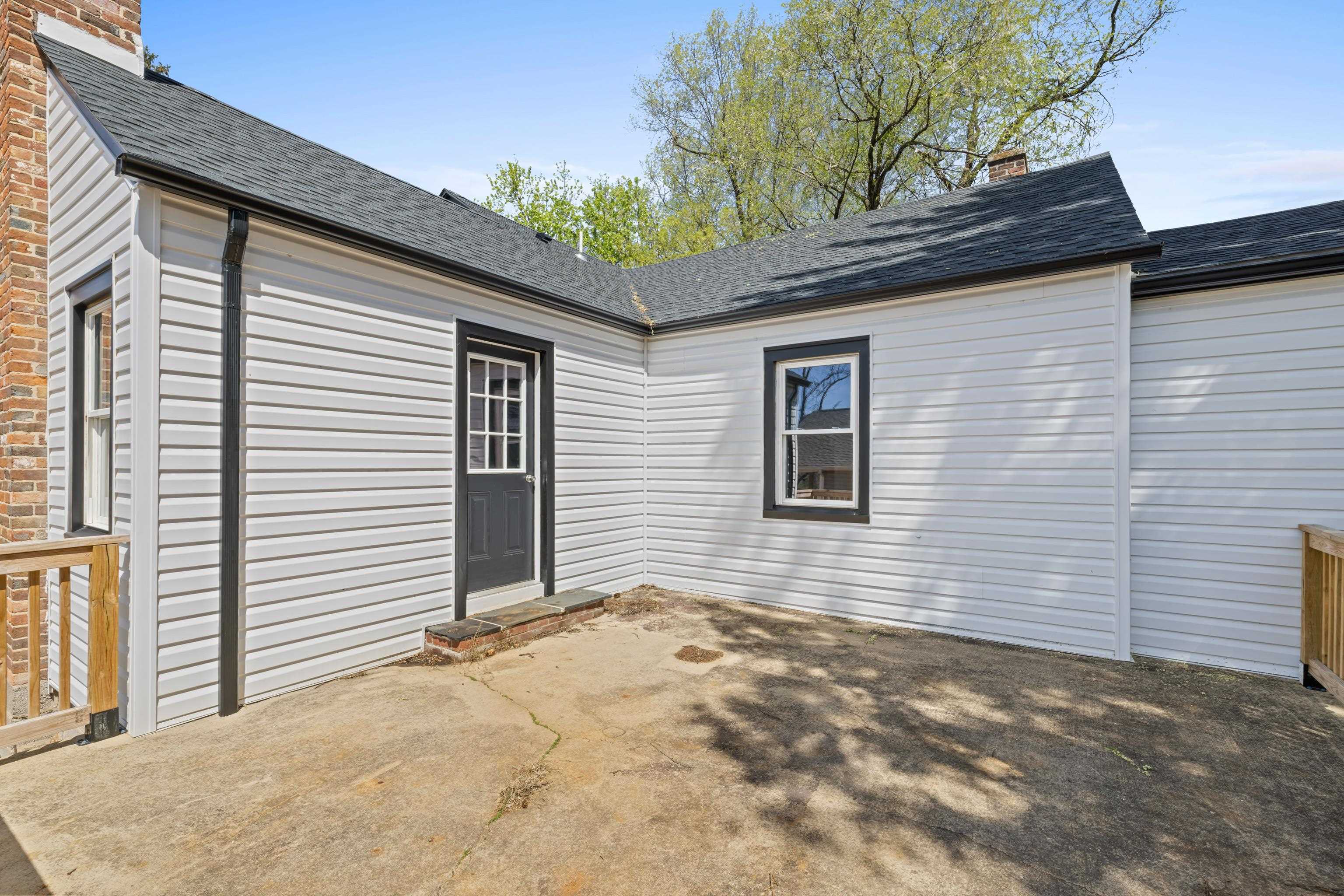 15 WEST HIGH ST, STUARTS DRAFT, Virginia 24477, 3 Bedrooms Bedrooms, ,2 BathroomsBathrooms,Residential,15 WEST HIGH ST,676980 MLS # 676980