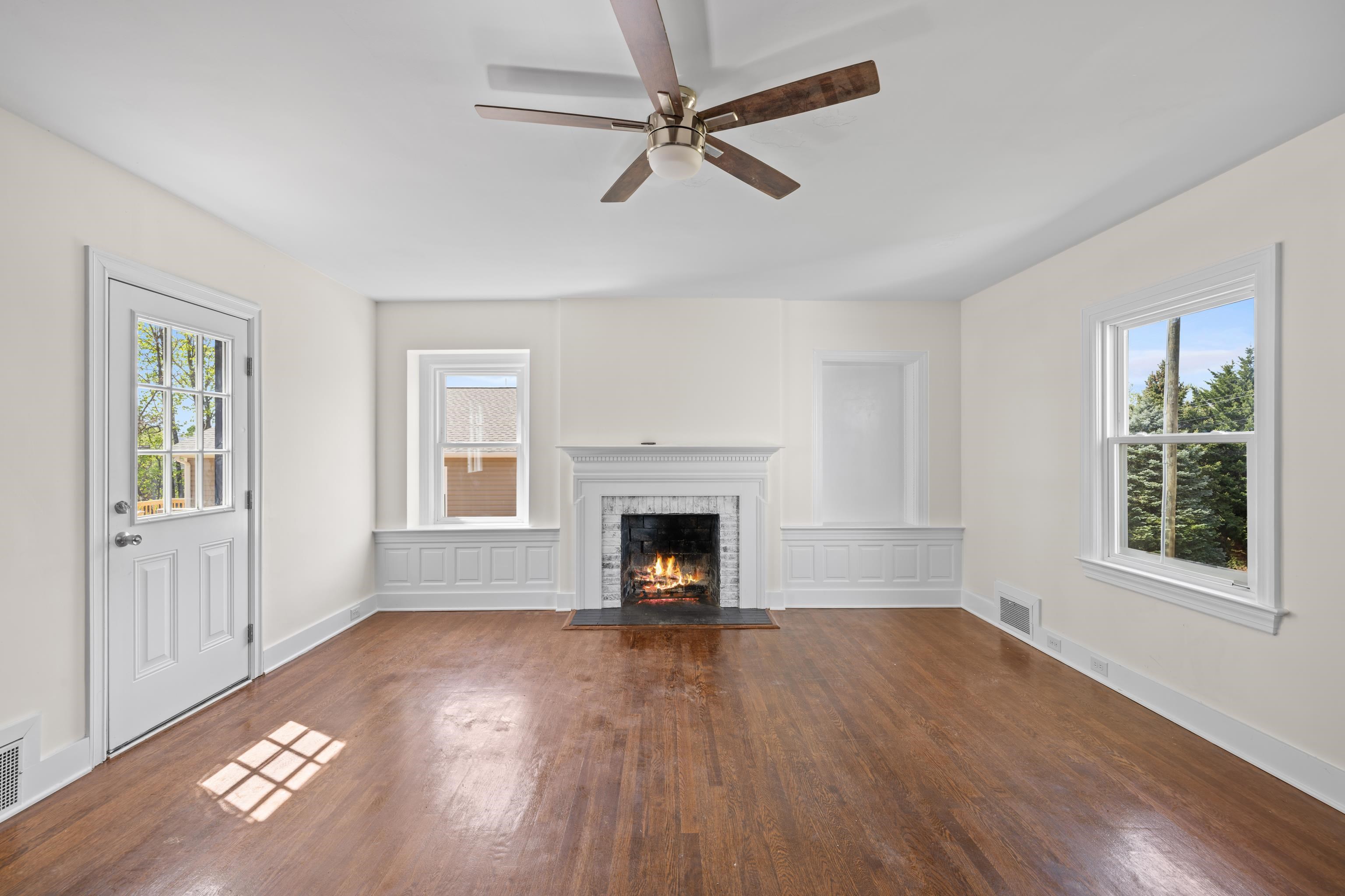 15 WEST HIGH ST, STUARTS DRAFT, Virginia 24477, 3 Bedrooms Bedrooms, ,2 BathroomsBathrooms,Residential,15 WEST HIGH ST,676980 MLS # 676980