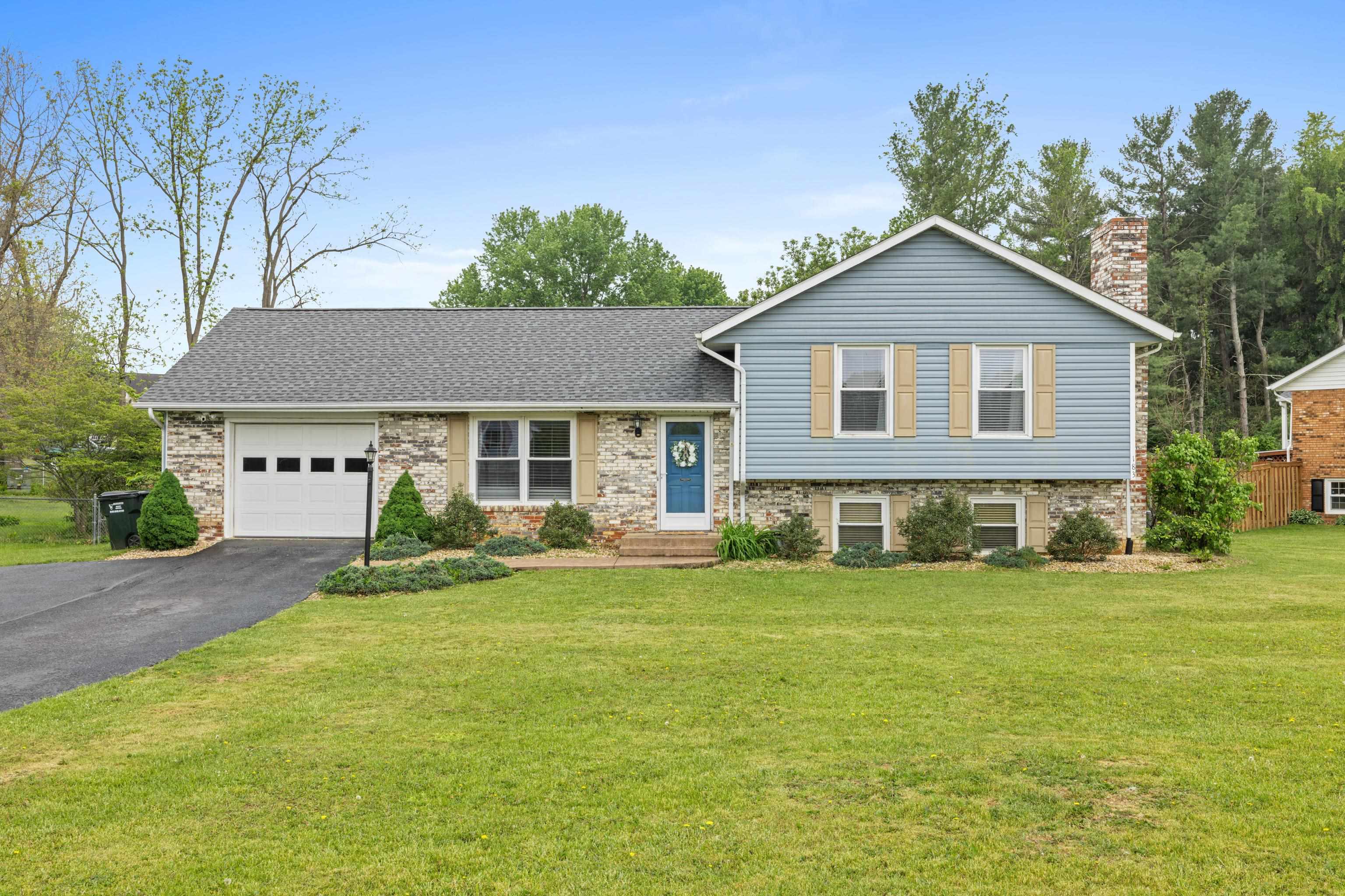 183 CAMBRIDGE DR, STUARTS DRAFT, Virginia 24477, 3 Bedrooms Bedrooms, ,2 BathroomsBathrooms,Residential,183 CAMBRIDGE DR,676982 MLS # 676982
