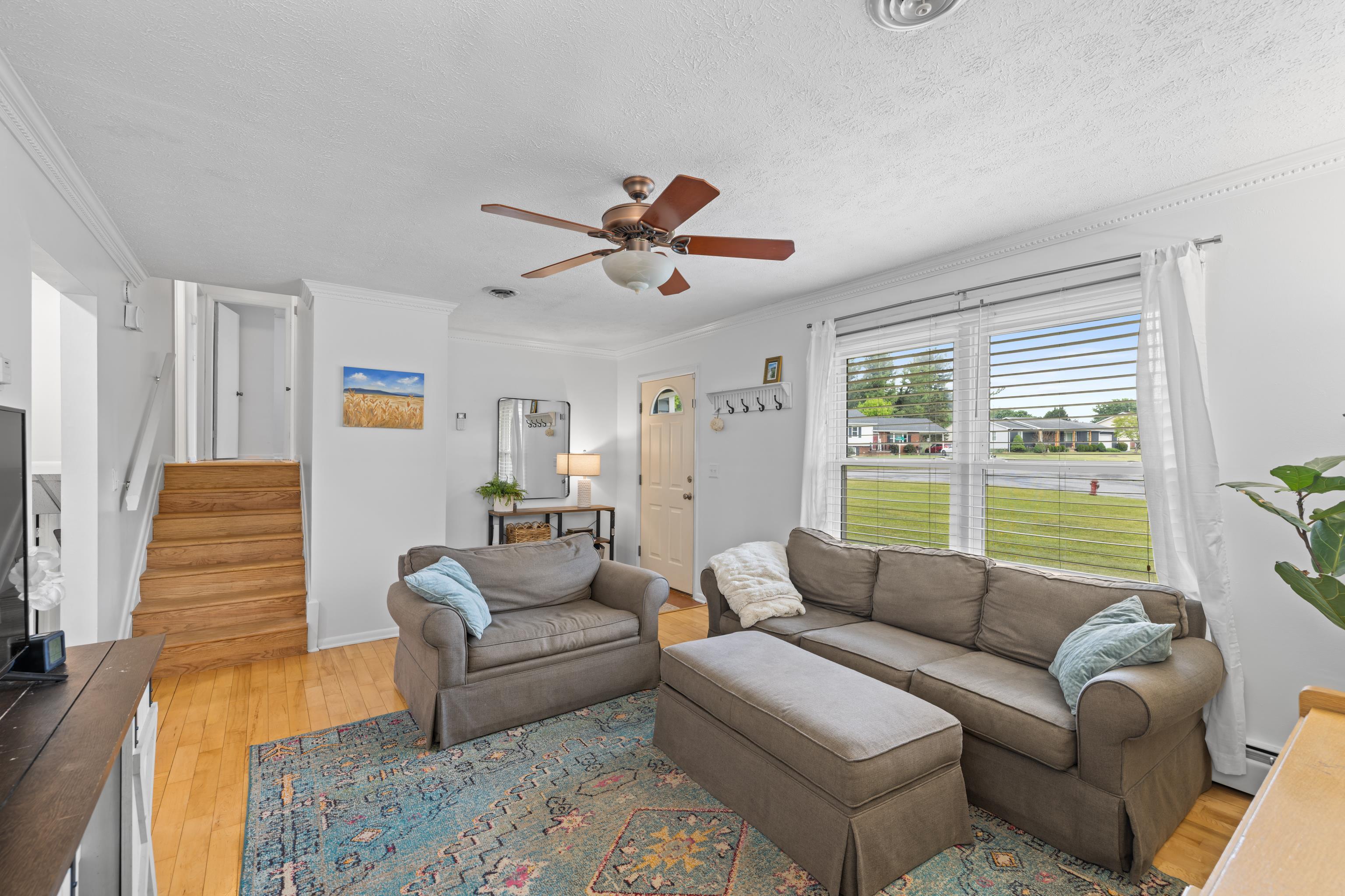183 CAMBRIDGE DR, STUARTS DRAFT, Virginia 24477, 3 Bedrooms Bedrooms, ,2 BathroomsBathrooms,Residential,183 CAMBRIDGE DR,676982 MLS # 676982