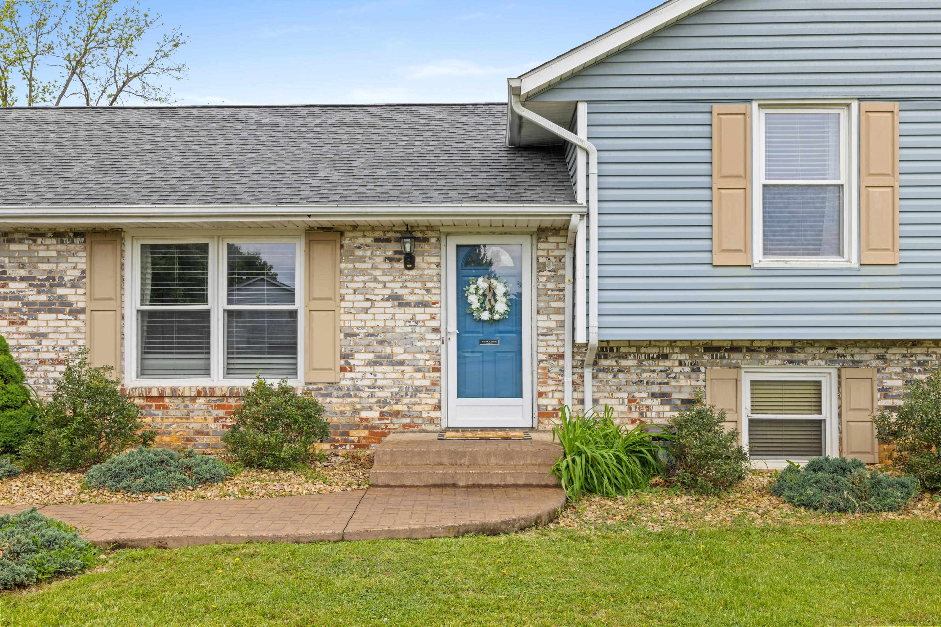 183 CAMBRIDGE DR, STUARTS DRAFT, Virginia 24477, 3 Bedrooms Bedrooms, ,2 BathroomsBathrooms,Residential,183 CAMBRIDGE DR,676982 MLS # 676982
