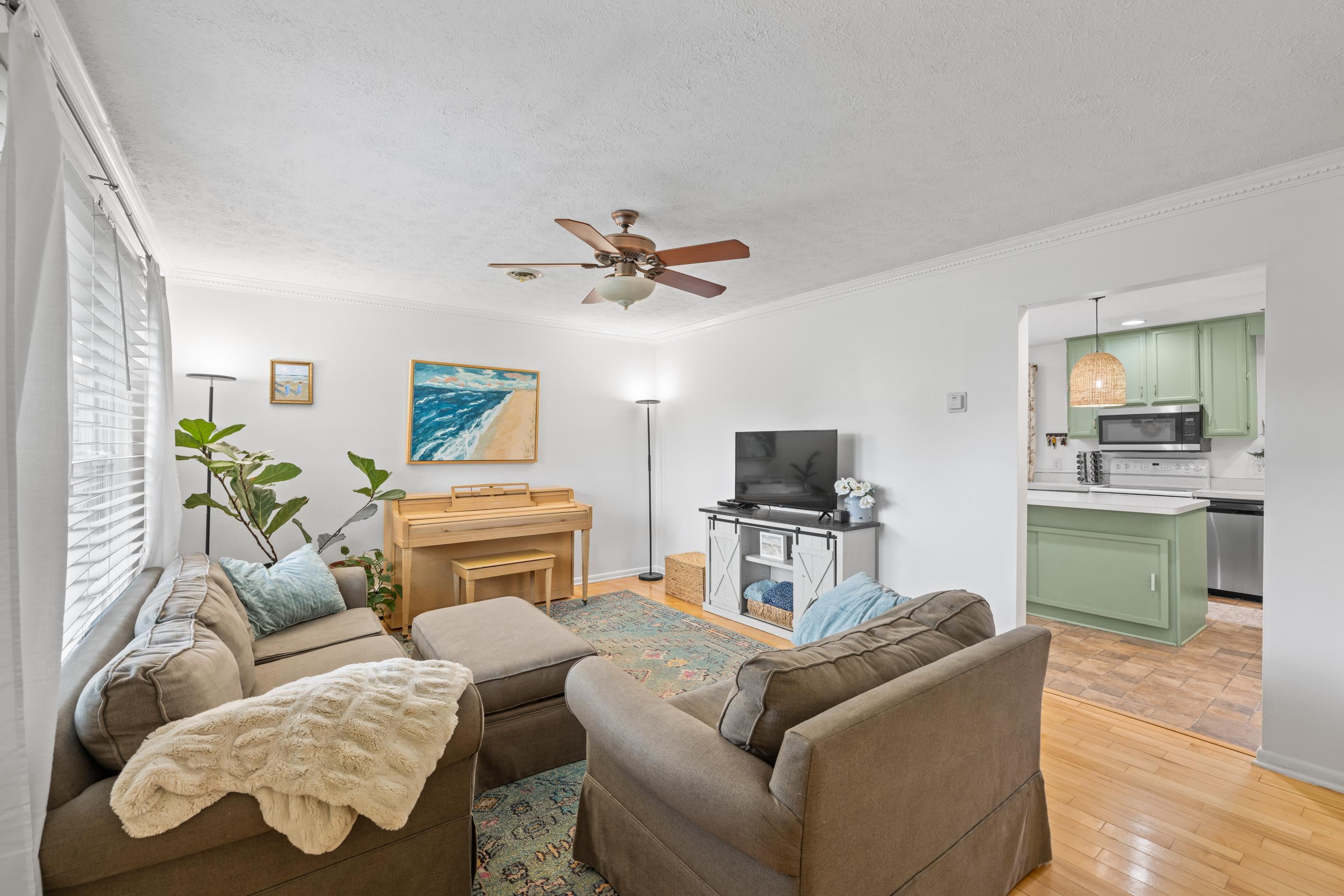 183 CAMBRIDGE DR, STUARTS DRAFT, Virginia 24477, 3 Bedrooms Bedrooms, ,2 BathroomsBathrooms,Residential,183 CAMBRIDGE DR,676982 MLS # 676982