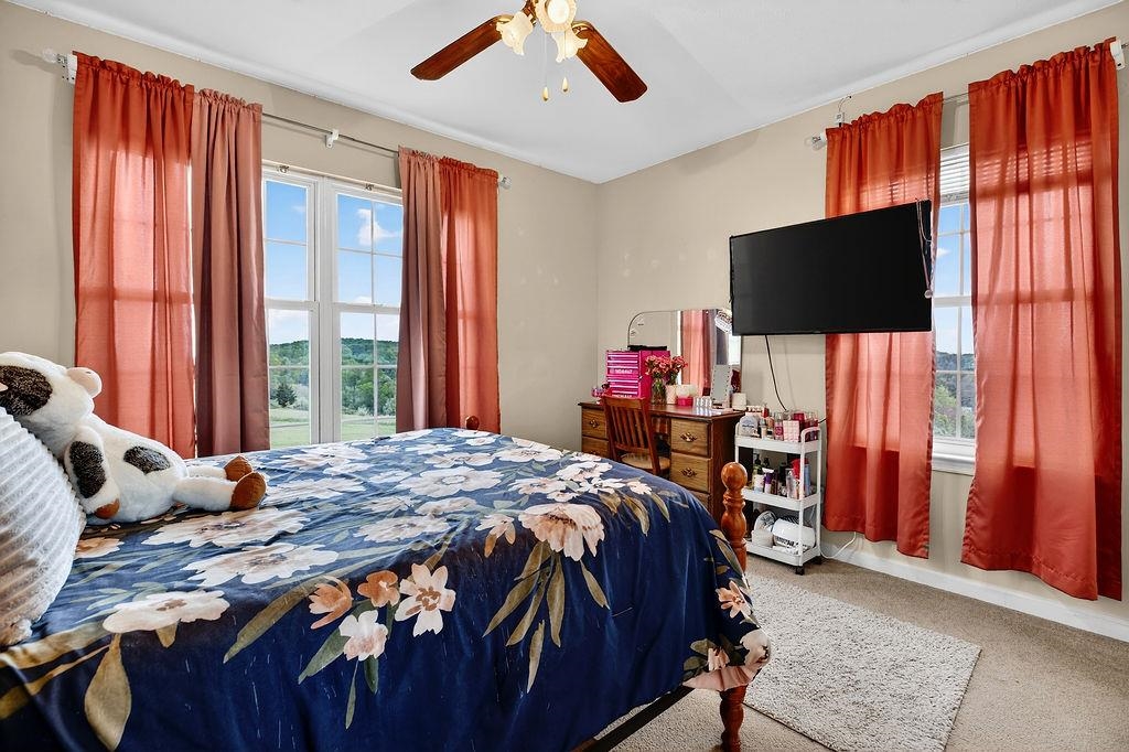 112 GUERNSEY LN, STAUNTON, Virginia 24401, 3 Bedrooms Bedrooms, ,2 BathroomsBathrooms,Residential,112 GUERNSEY LN,676983 MLS # 676983