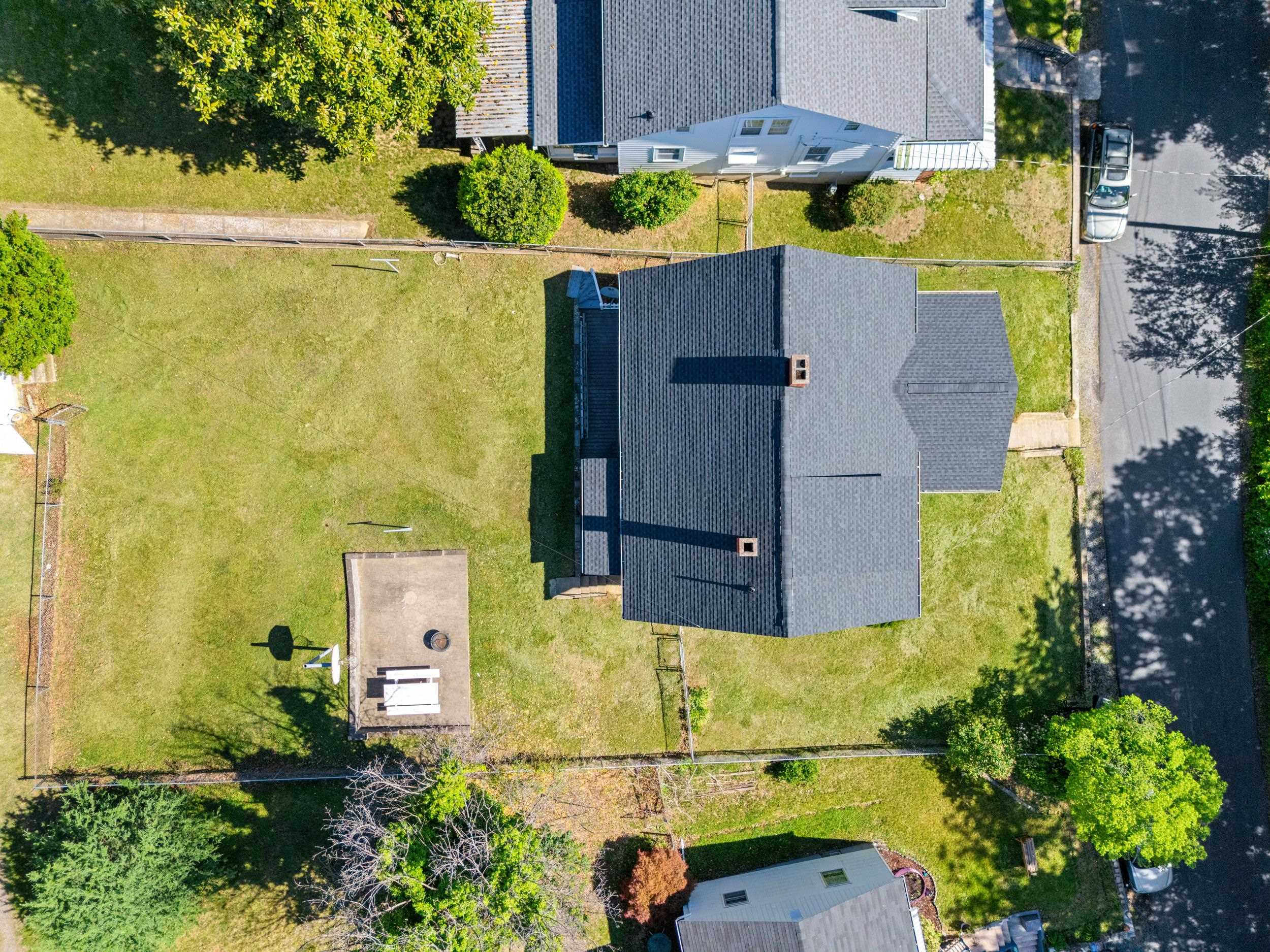 320 INSTITUTE ST, STAUNTON, Virginia 24401, 4 Bedrooms Bedrooms, ,1 BathroomBathrooms,Residential,320 INSTITUTE ST,676988 MLS # 676988
