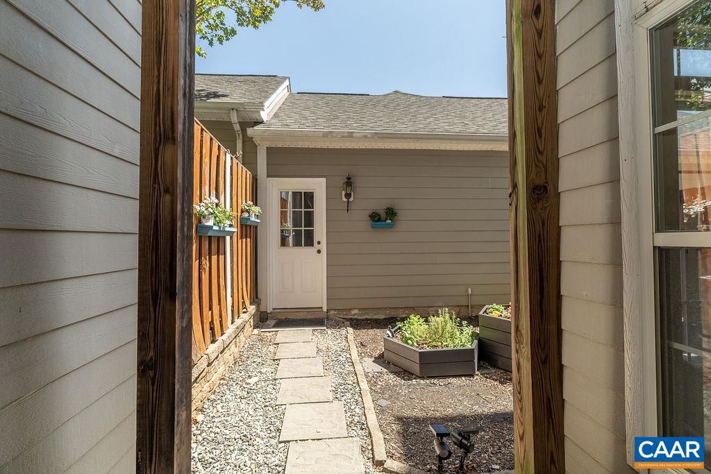 920 BING LN, CHARLOTTESVILLE, Virginia 22903, 3 Bedrooms Bedrooms, ,3 BathroomsBathrooms,Residential,920 BING LN,676994 MLS # 676994 920 BING LN, CHARLOTTESVILLE, Virginia 22903, 3 Bedrooms Bedrooms, ,3 BathroomsBathrooms,Residential,920 BING LN,676994 MLS # 676994