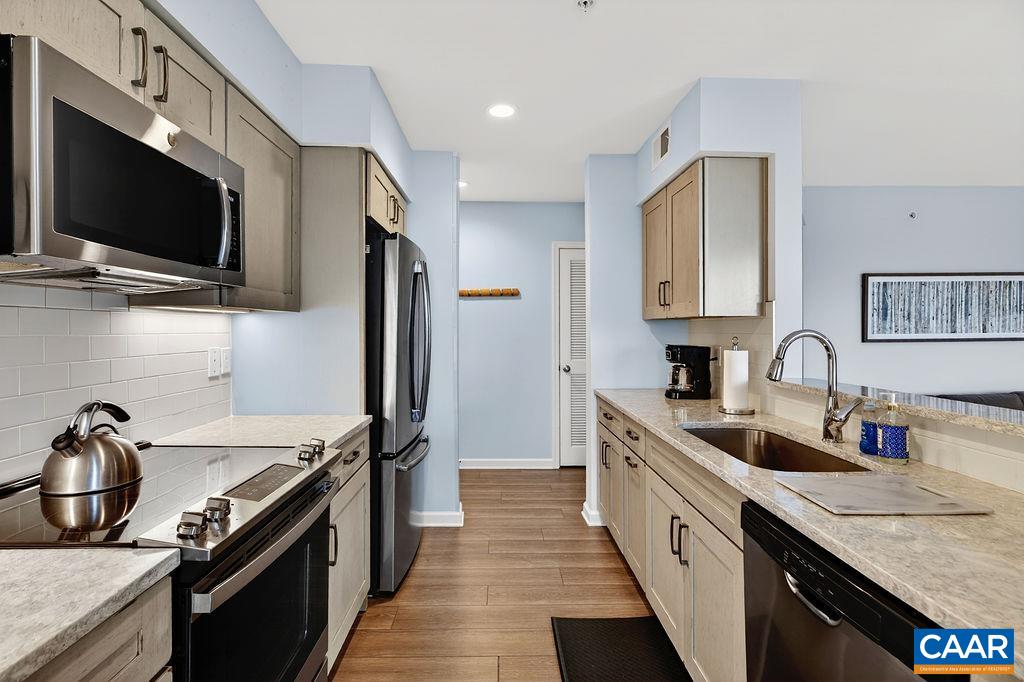 3232 NORTH RIDGE CONDOS, ROSELAND, Virginia 22967, 2 Bedrooms Bedrooms, ,2 BathroomsBathrooms,Residential,3232 NORTH RIDGE CONDOS,676995 MLS # 676995