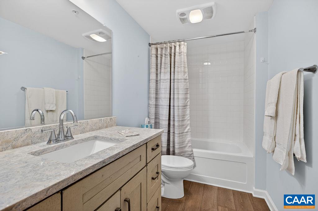 3232 NORTH RIDGE CONDOS, ROSELAND, Virginia 22967, 2 Bedrooms Bedrooms, ,2 BathroomsBathrooms,Residential,3232 NORTH RIDGE CONDOS,676995 MLS # 676995